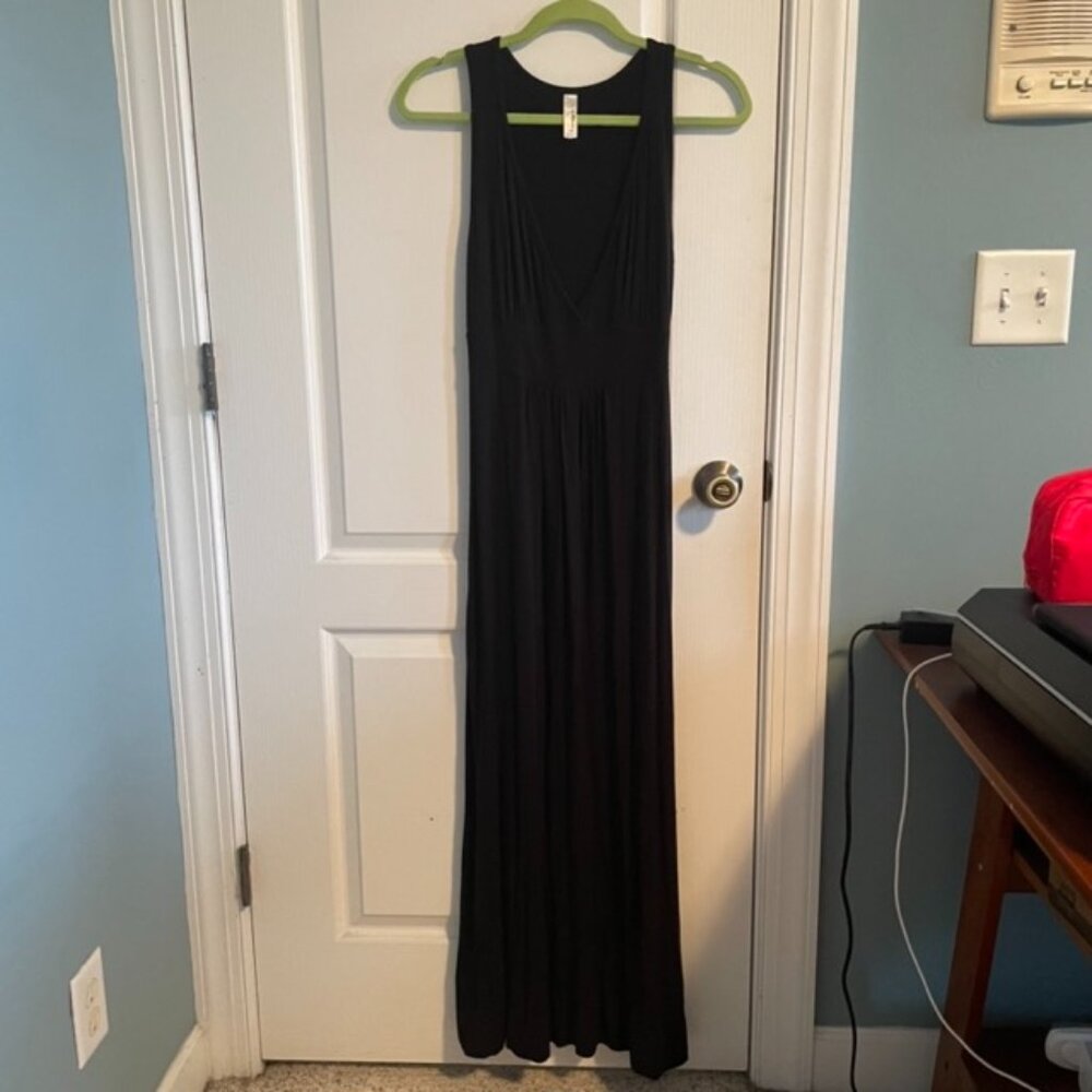 Loveappella Black Maxi Dress